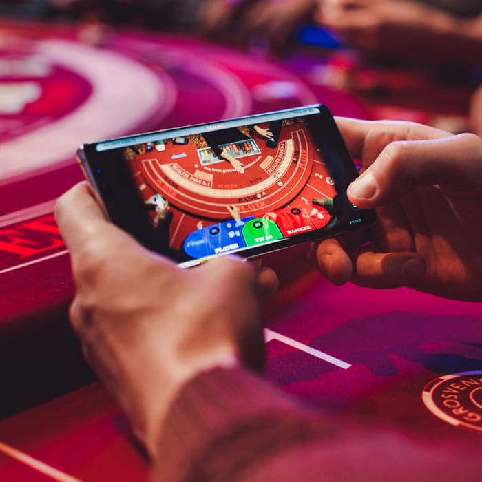 바카라의 세계 규칙, 전략과 온라인 플레이 가이드