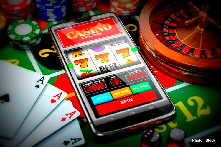 Explore the Exciting World of Online Casino Royal Stars